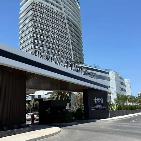 Grand Sapphire Aglantzia