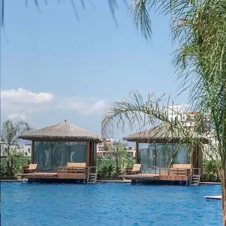 Grand Sapphire Apartment Aglantzia