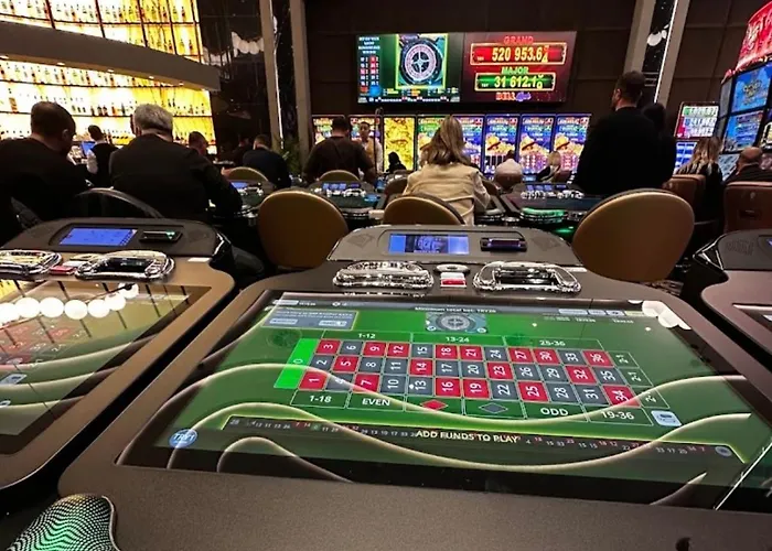 Grand Sapphire * Aglantzia