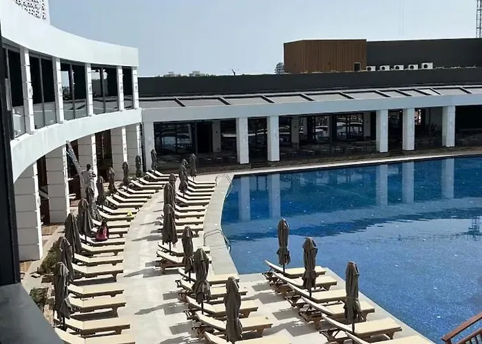 Apartment Grand Sapphire Aglantzia